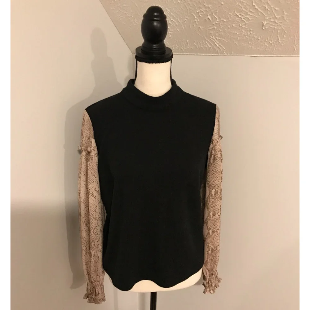Anthro Current Air Snakeskin Print Mixed Media Top S Lightweight Boho Chic - Picture 2 of 11